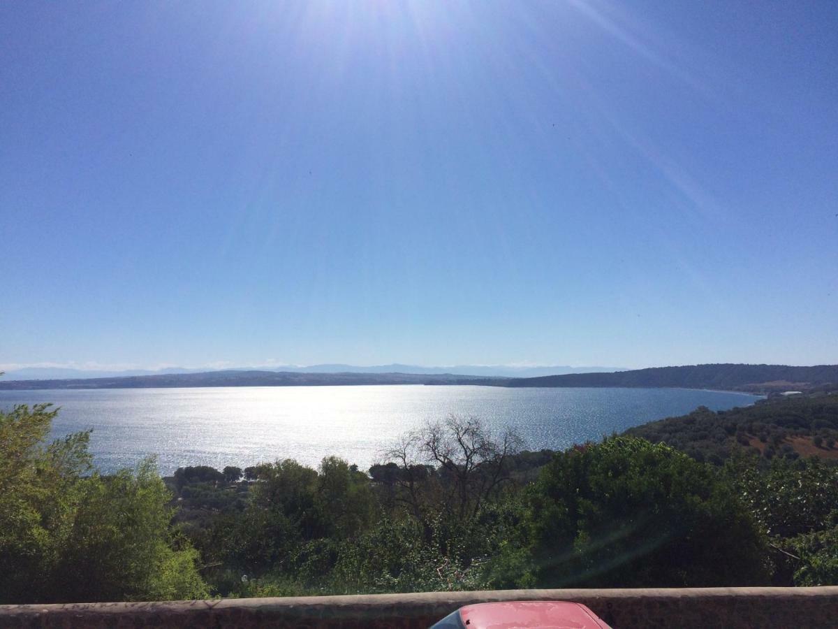 La Scaletta Holiday House Bracciano  Exterior photo